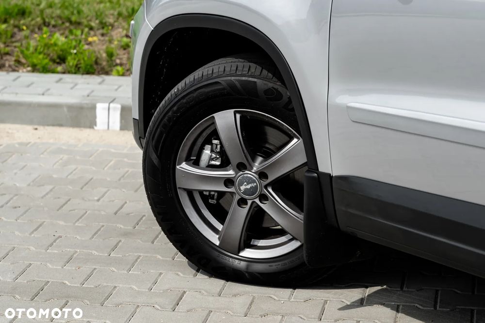 Volkswagen Tiguan - 13