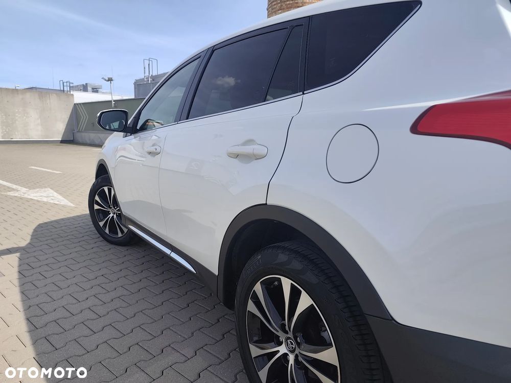 Toyota RAV4 2.0 D-4D Prestige - 5