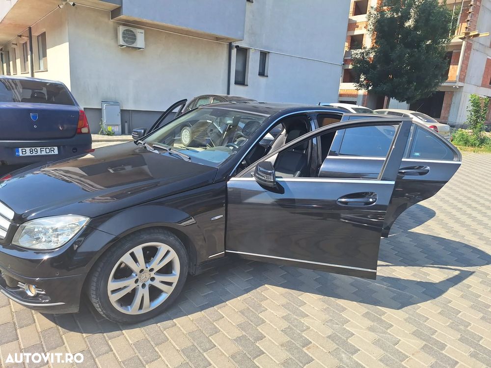 Mercedes-Benz C 180 CGI Automatik BlueEFFICIENCY - 2