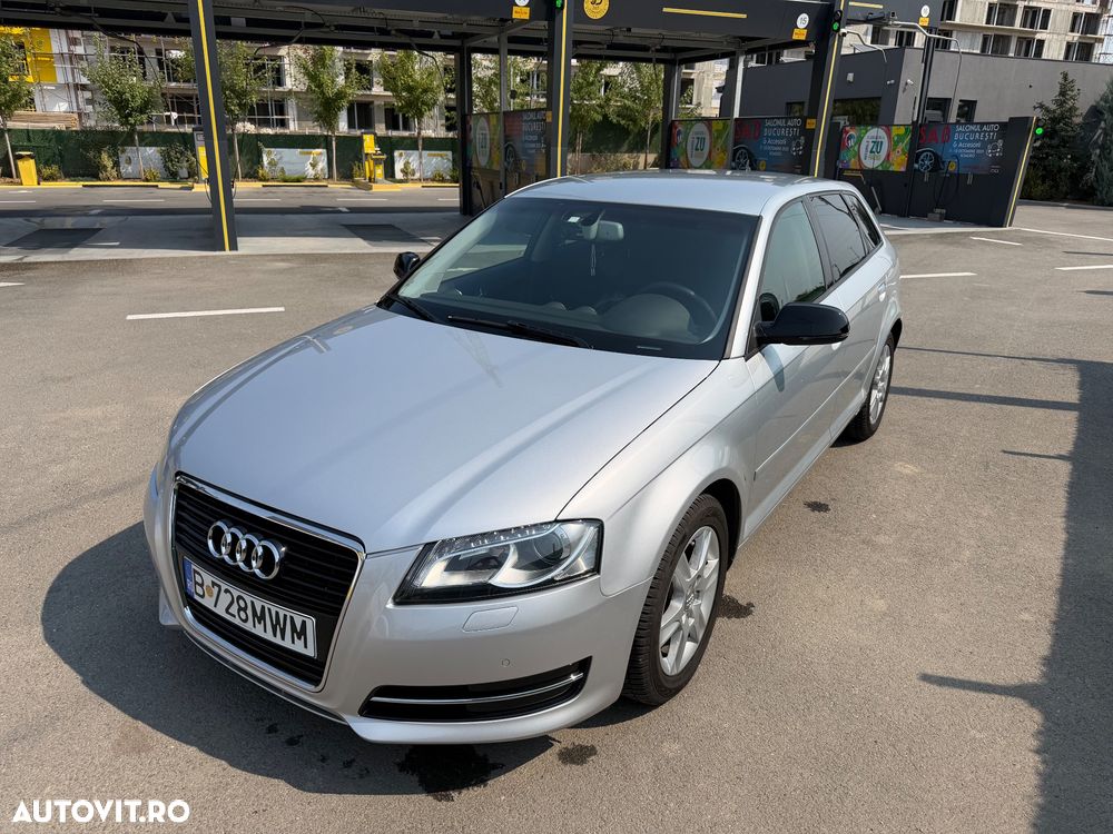 Audi A3 Sportback 1.6 TDI S-tronic Attraction - 1