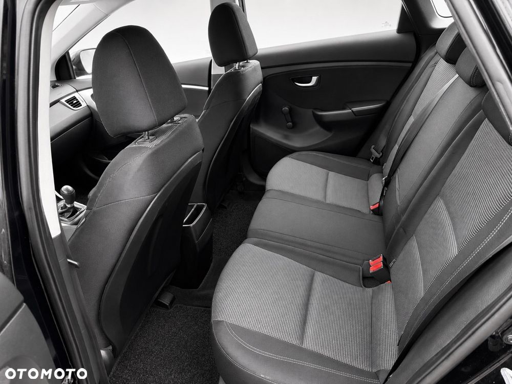Hyundai i30 - 10