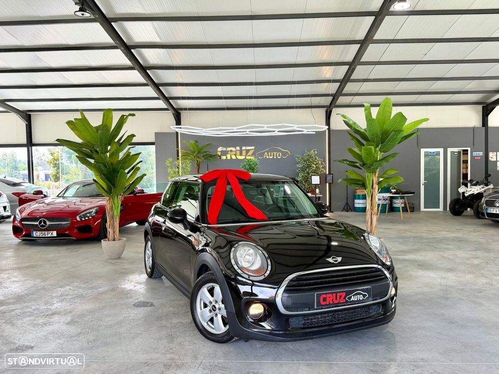 MINI 3 Portas One D - 1