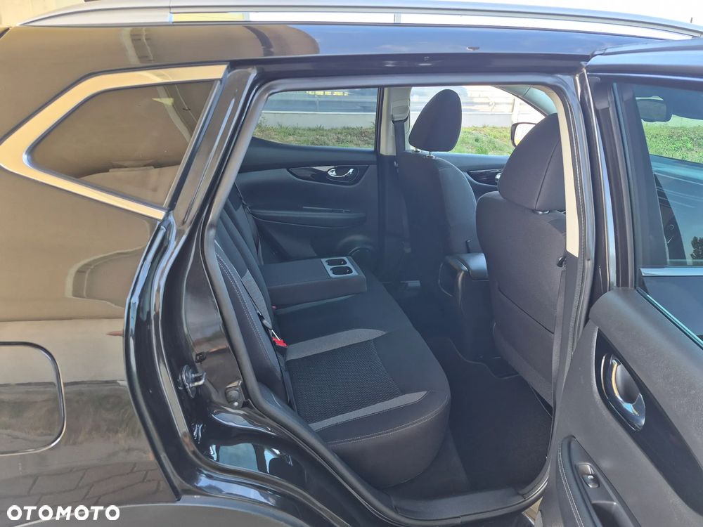 Nissan Qashqai - 10