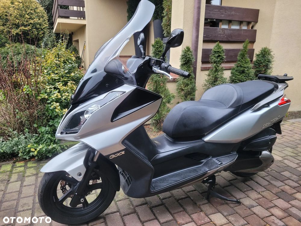 Kymco Downtown - 16