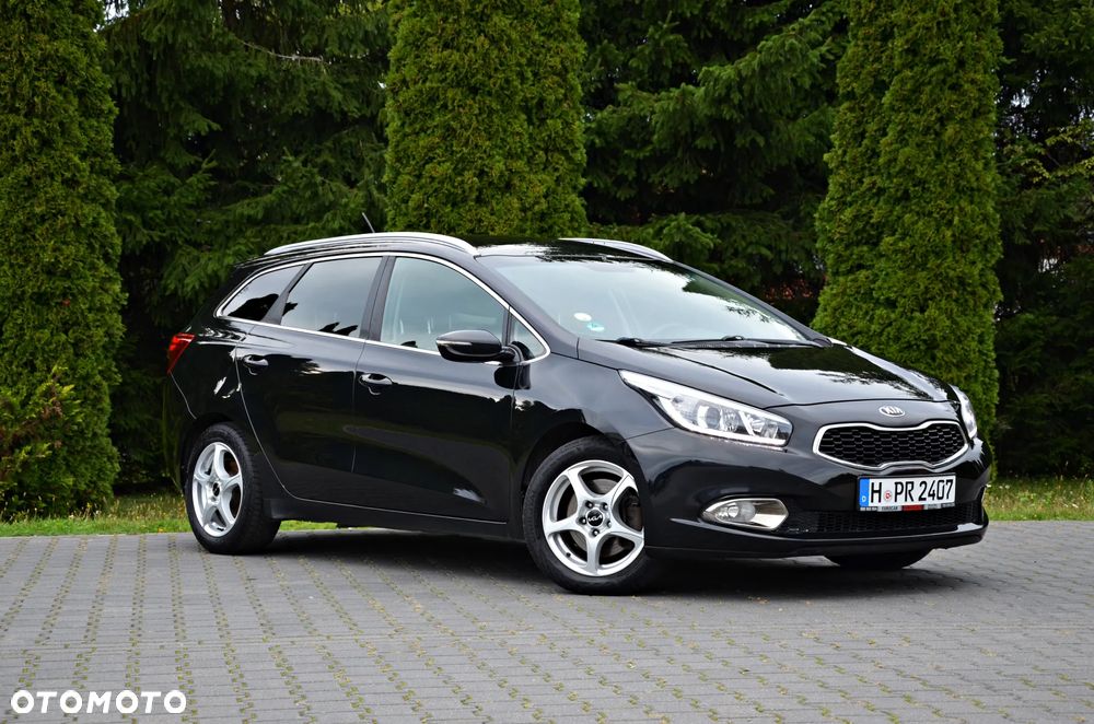 Kia Ceed 1.6 CRDi 128 Platinum Edition - 11