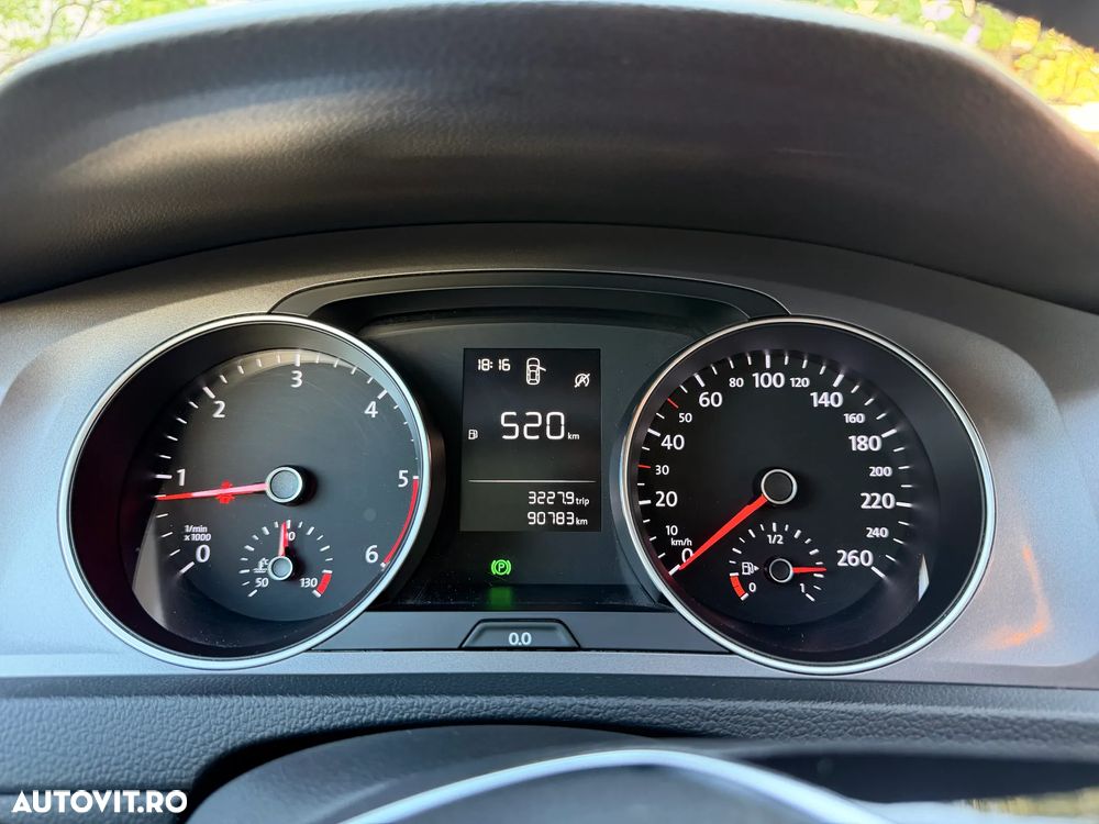 Volkswagen Golf 1.6 TDI BMT Trendline - 6