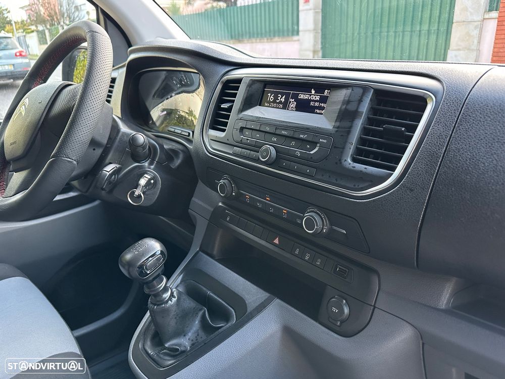 Citroën Spacetourer - 12