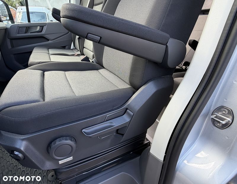 Volkswagen Crafter - 17