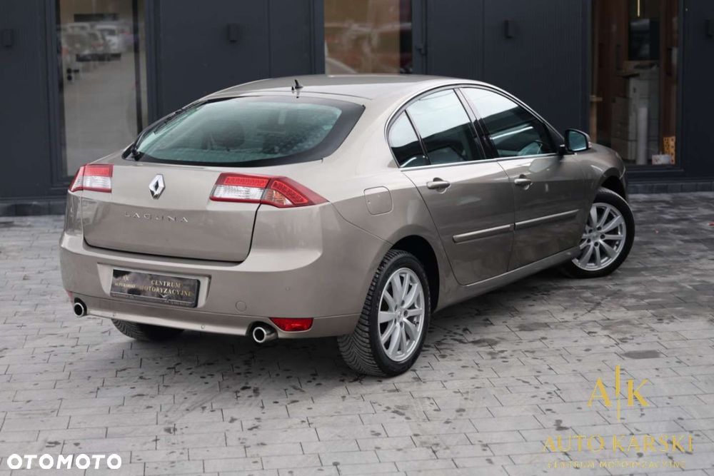 Renault Laguna - 8