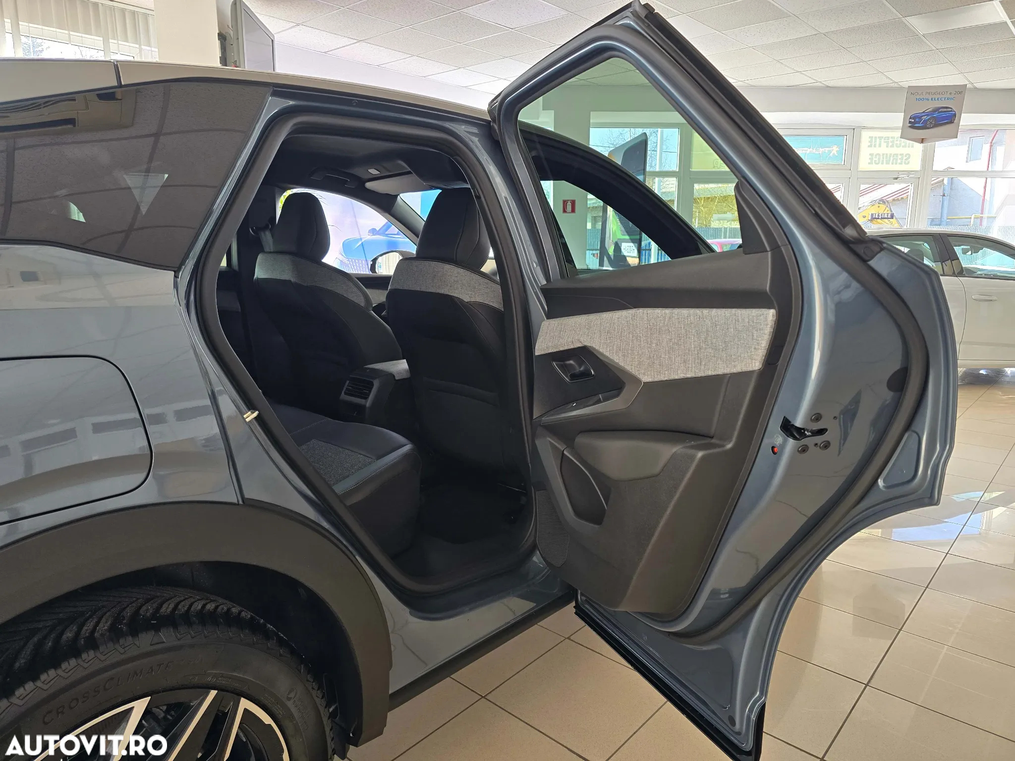 Peugeot 3008 1.2 MHEV 136 e-DCS6 Allure Pack - 17