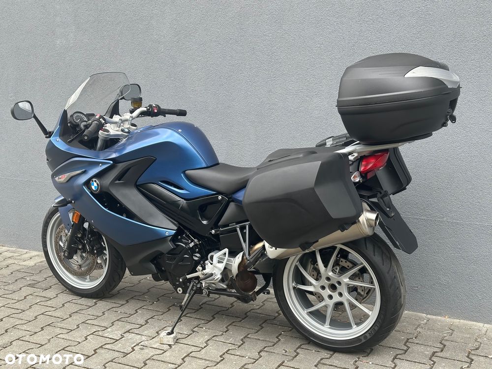 BMW F - 4