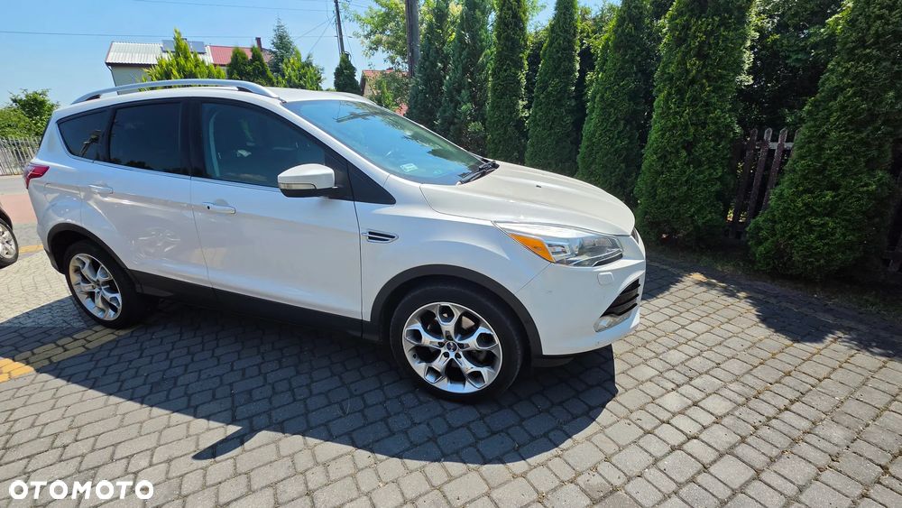 Ford Escape 2.0 EcoBoost AWD Titanium - 2