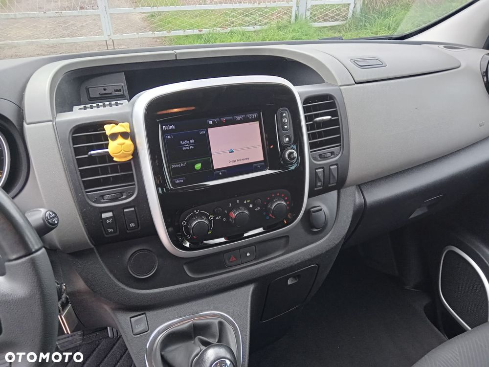 Renault Trafic - 16