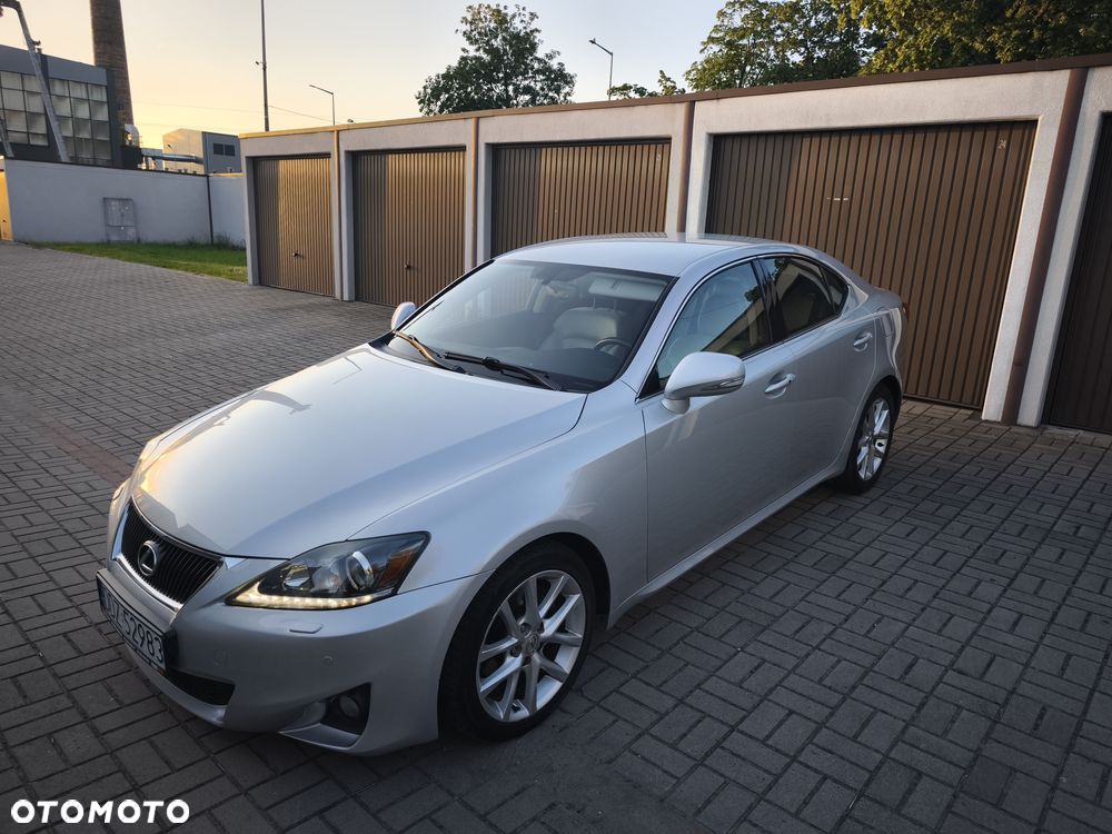 Lexus IS 250 Luxury Line - 1