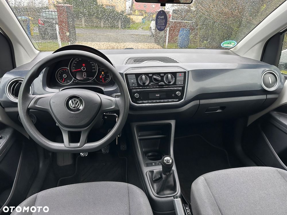 Volkswagen up! - 6
