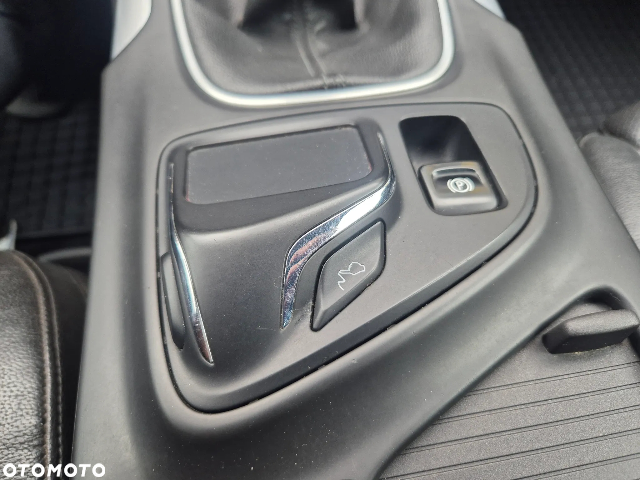 Opel Insignia 2.0 CDTI Cosmo S&S - 39