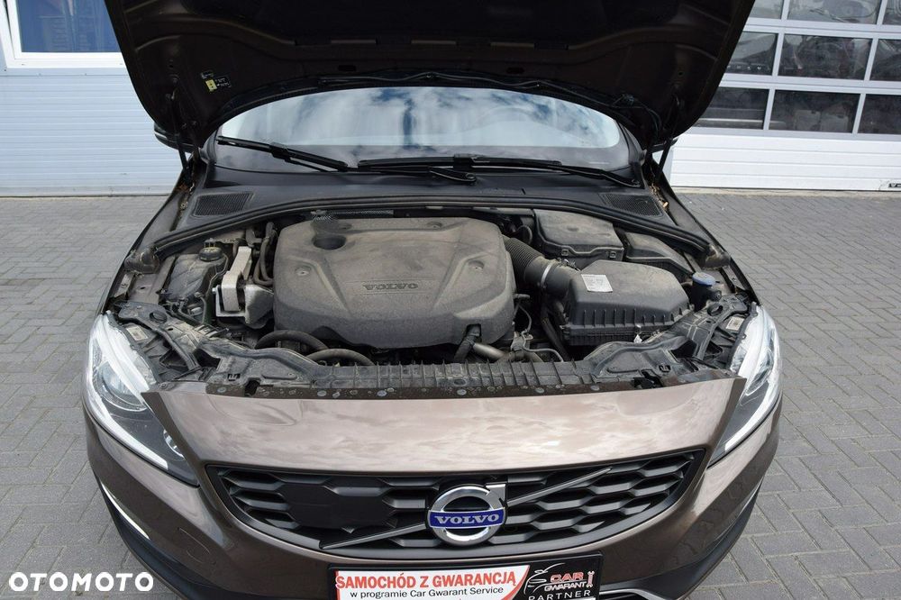 Volvo V60 Cross Country D3 Drive-E Summum - 38