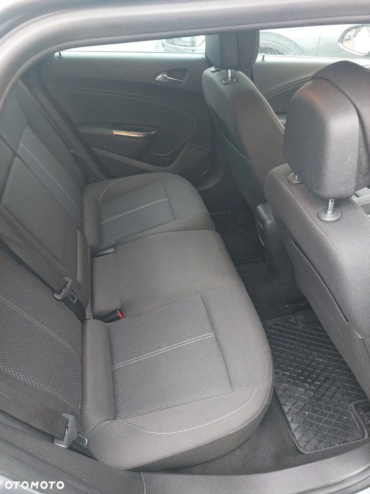 Opel Astra 1.7 CDTI DPF - 15