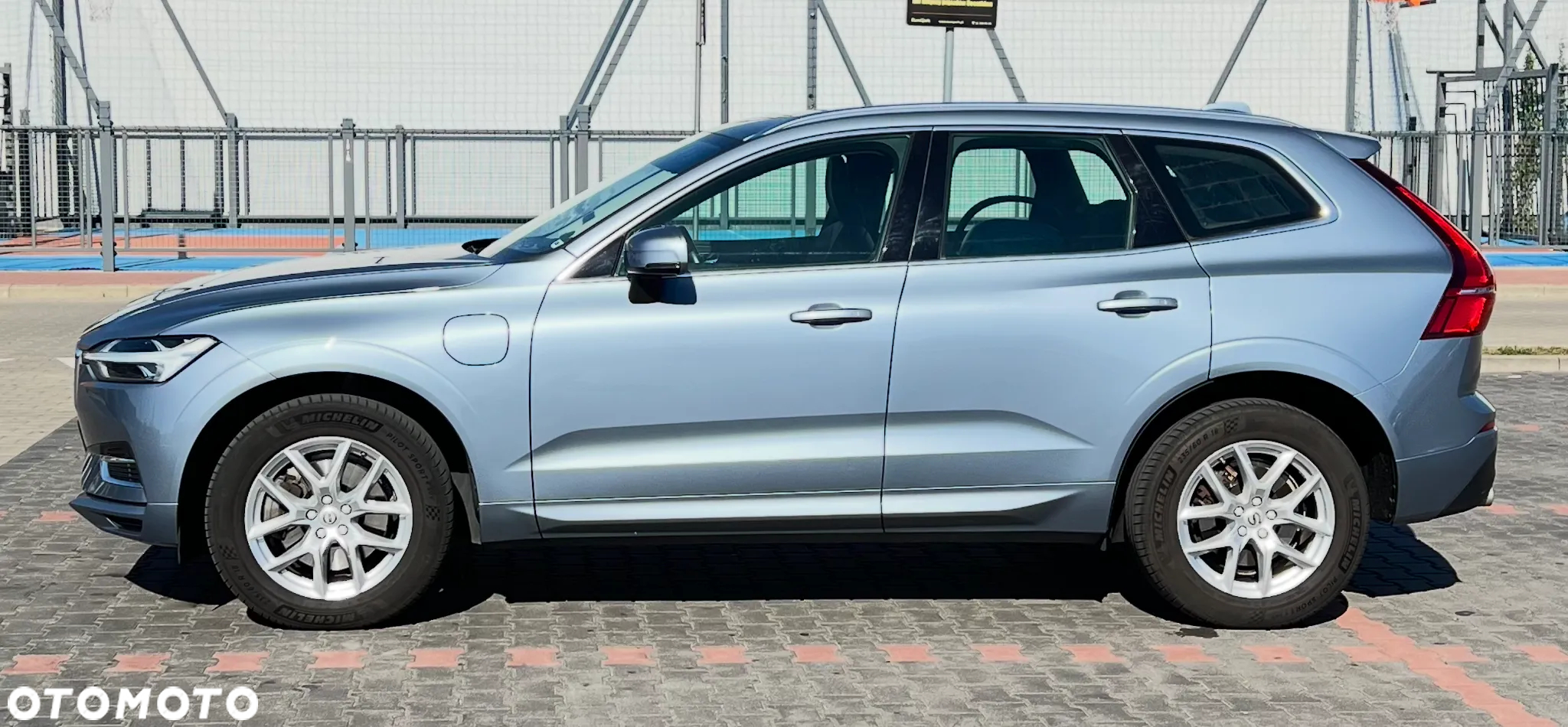 Volvo XC 60 T8 Twin Engine AWD Geartronic Momentum - 2