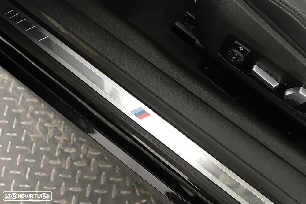 BMW 420 i Pack Desportivo M Auto - 27