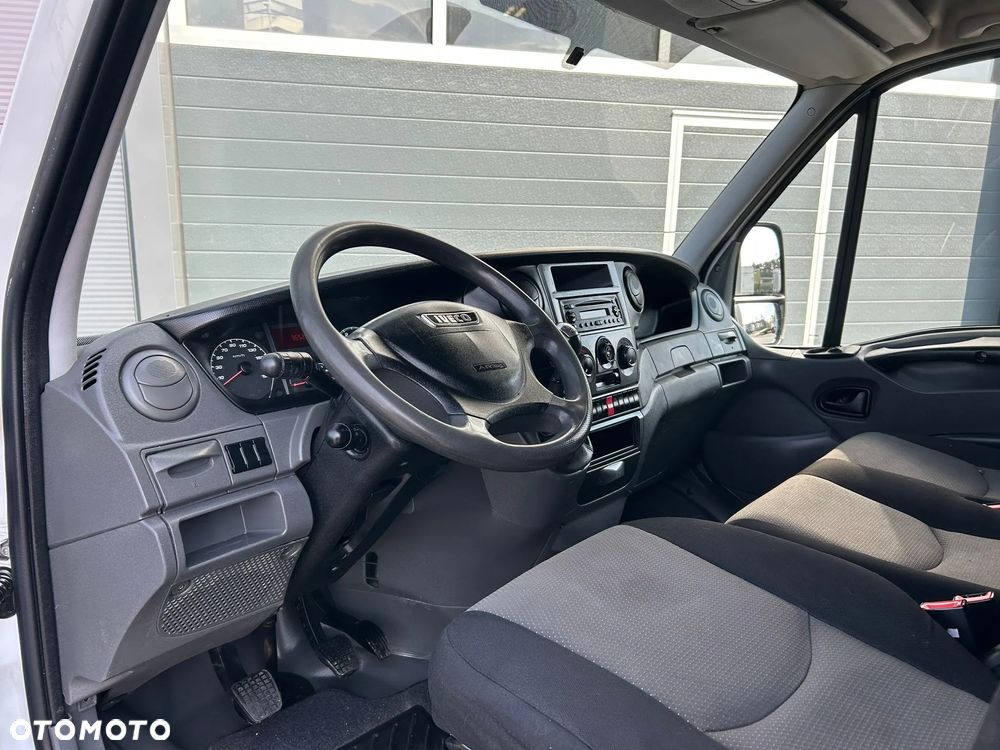 Iveco Daily 40C15 35C15 3.0 HPI Kontener 8 palet + winda 750kg **Sprowadzony**2014R** - 9