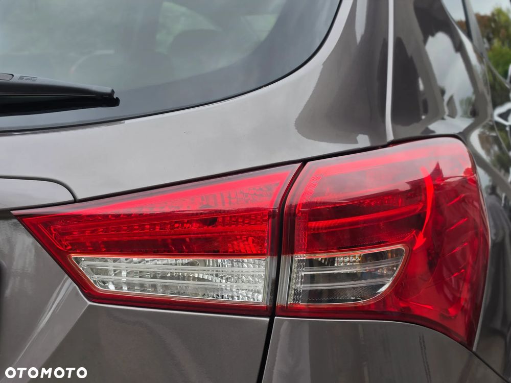 Hyundai ix20 - 8