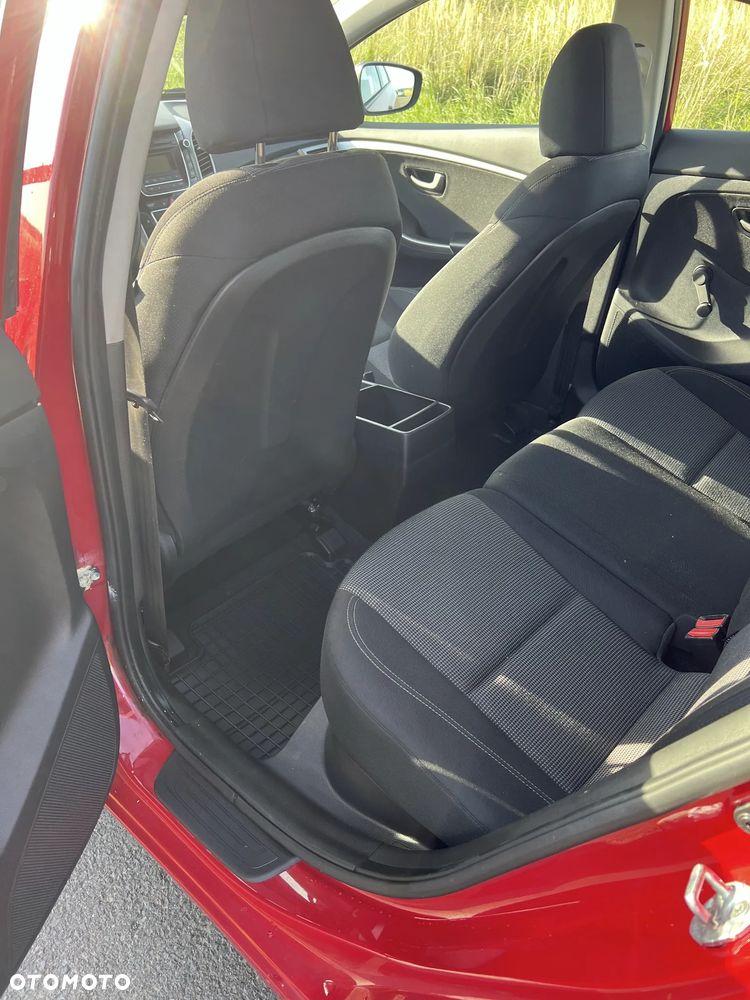 Hyundai i30 - 21