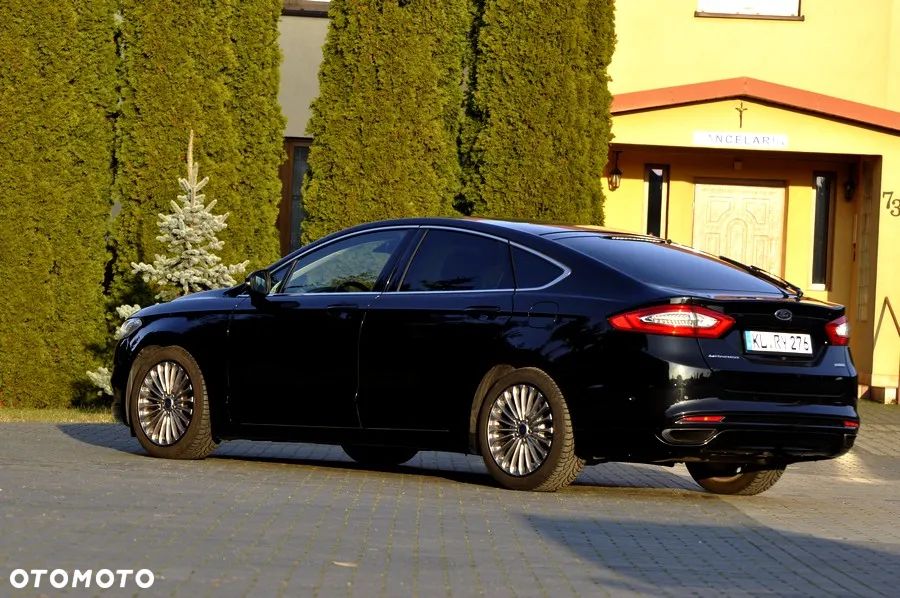 Ford Mondeo 2.0 EcoBoost STart-Stopp Autom Titanium - 13