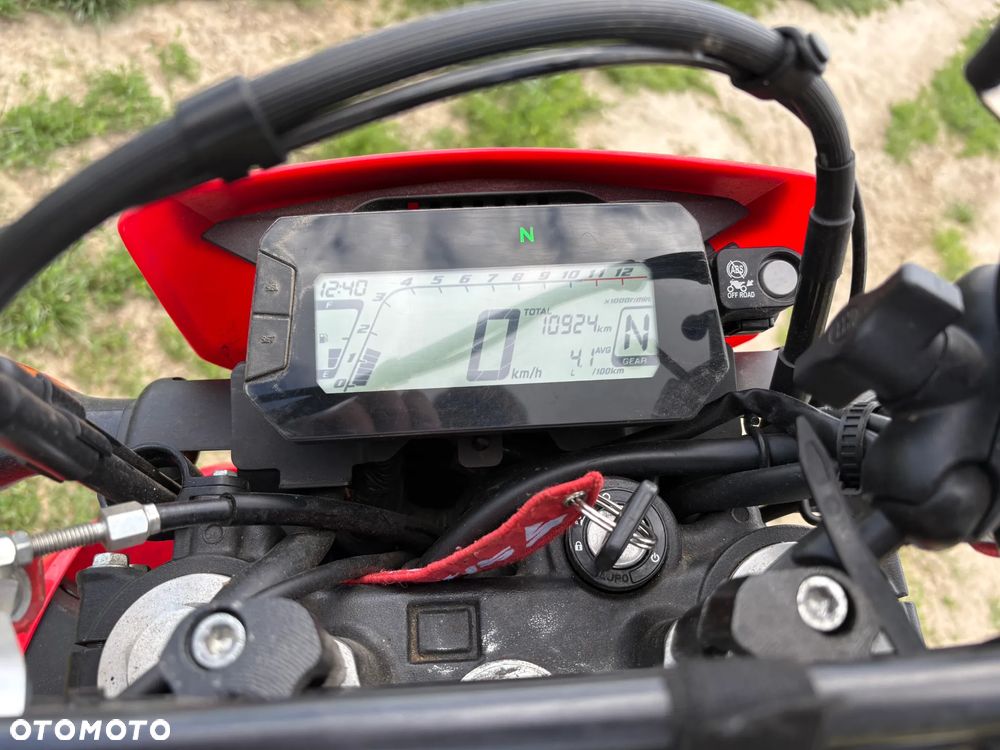 Honda CRF - 7