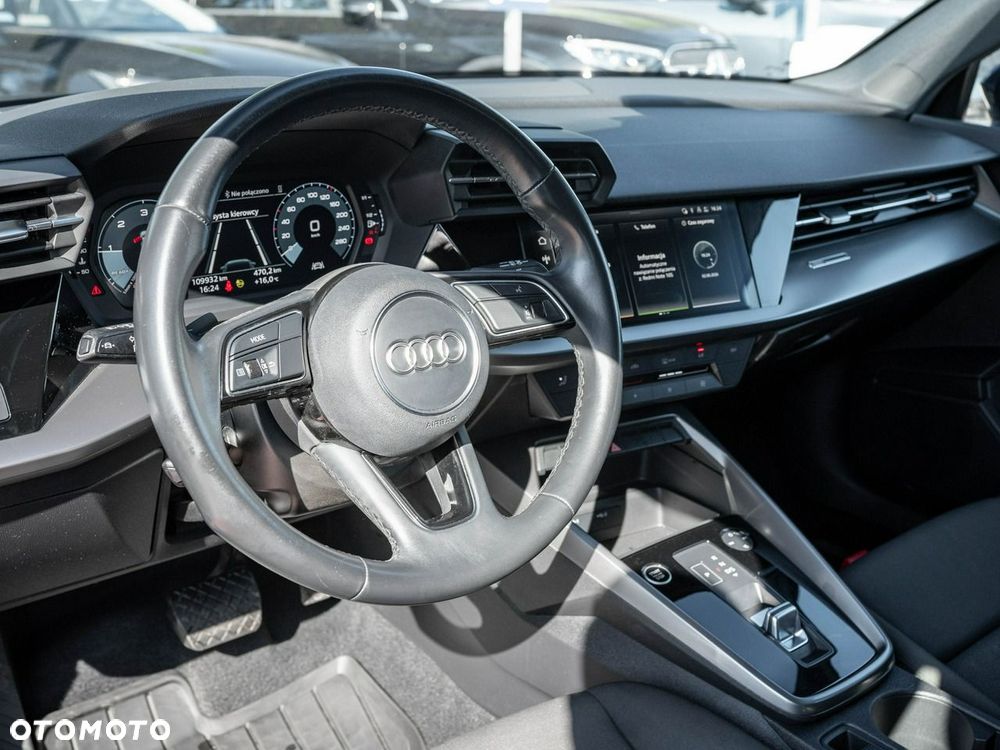 Audi A3 Sportback 30 TDI S tronic - 8