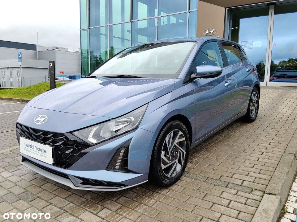 Hyundai i20 - 12