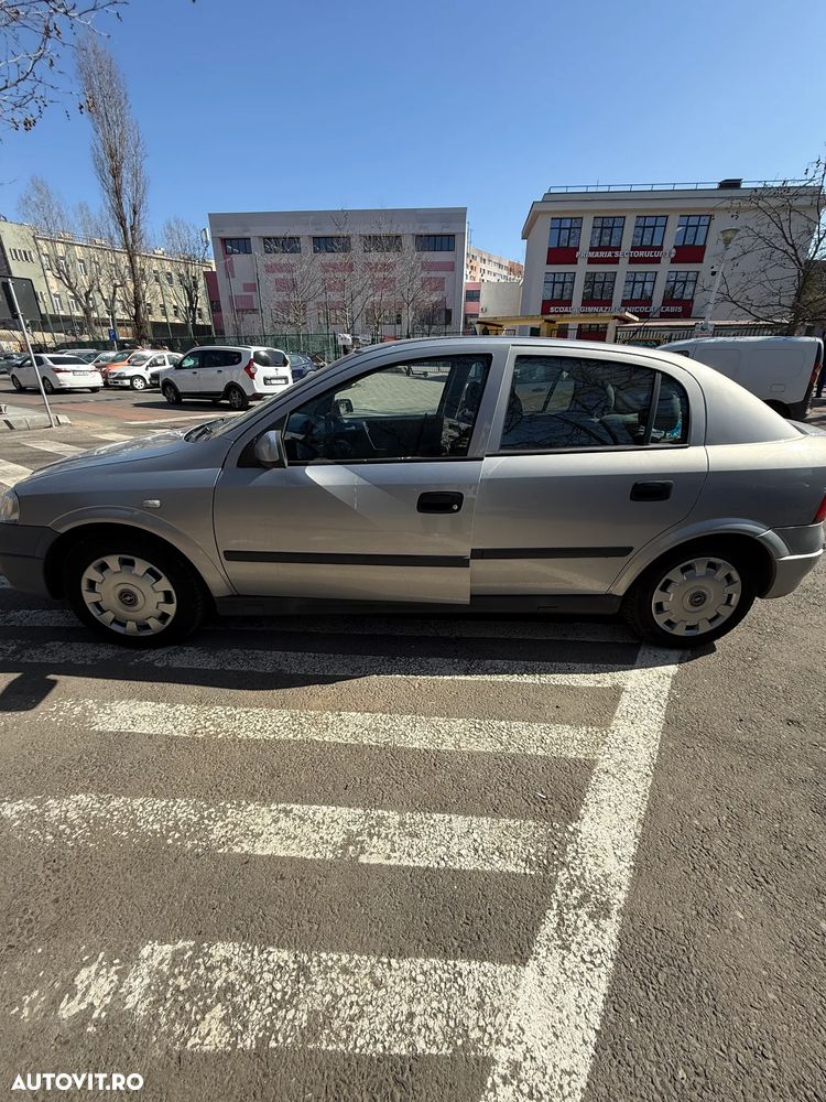 Opel Astra - 6