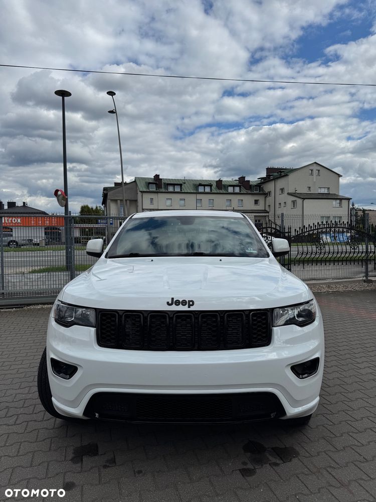 Jeep Grand Cherokee - 4