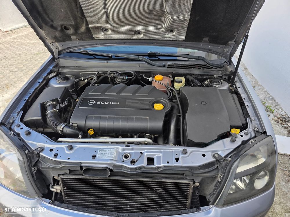 Opel Vectra 1.9 CDTi - 1