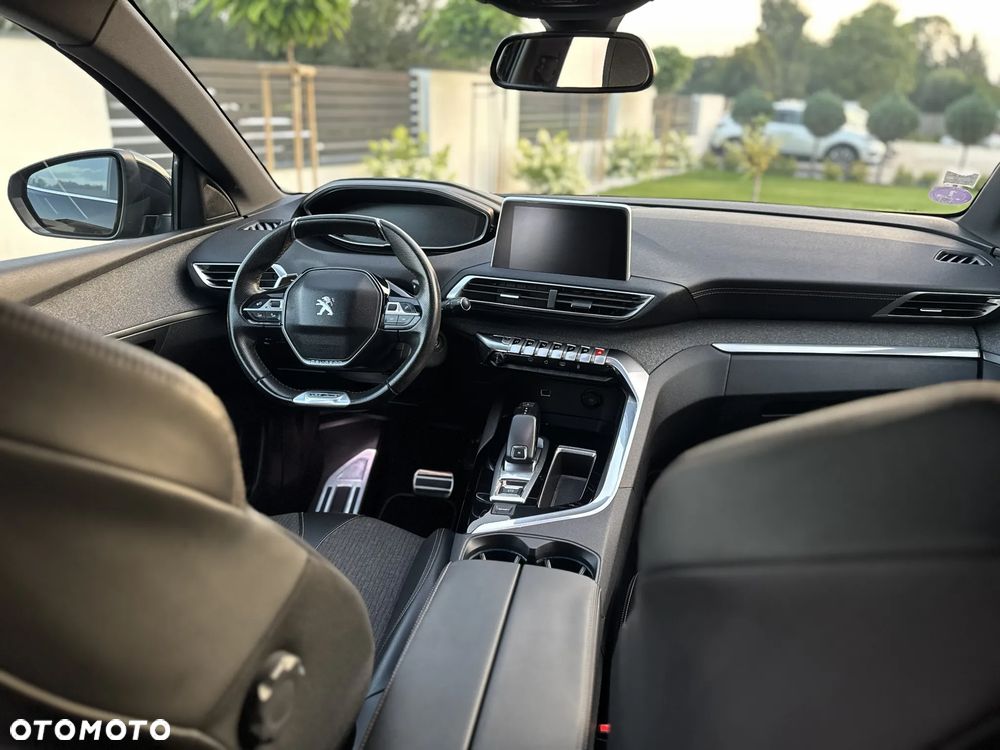 Peugeot 3008 - 18