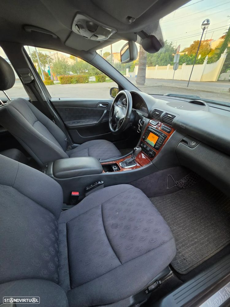 Mercedes-Benz C 200 CDI Auto Classic - 12