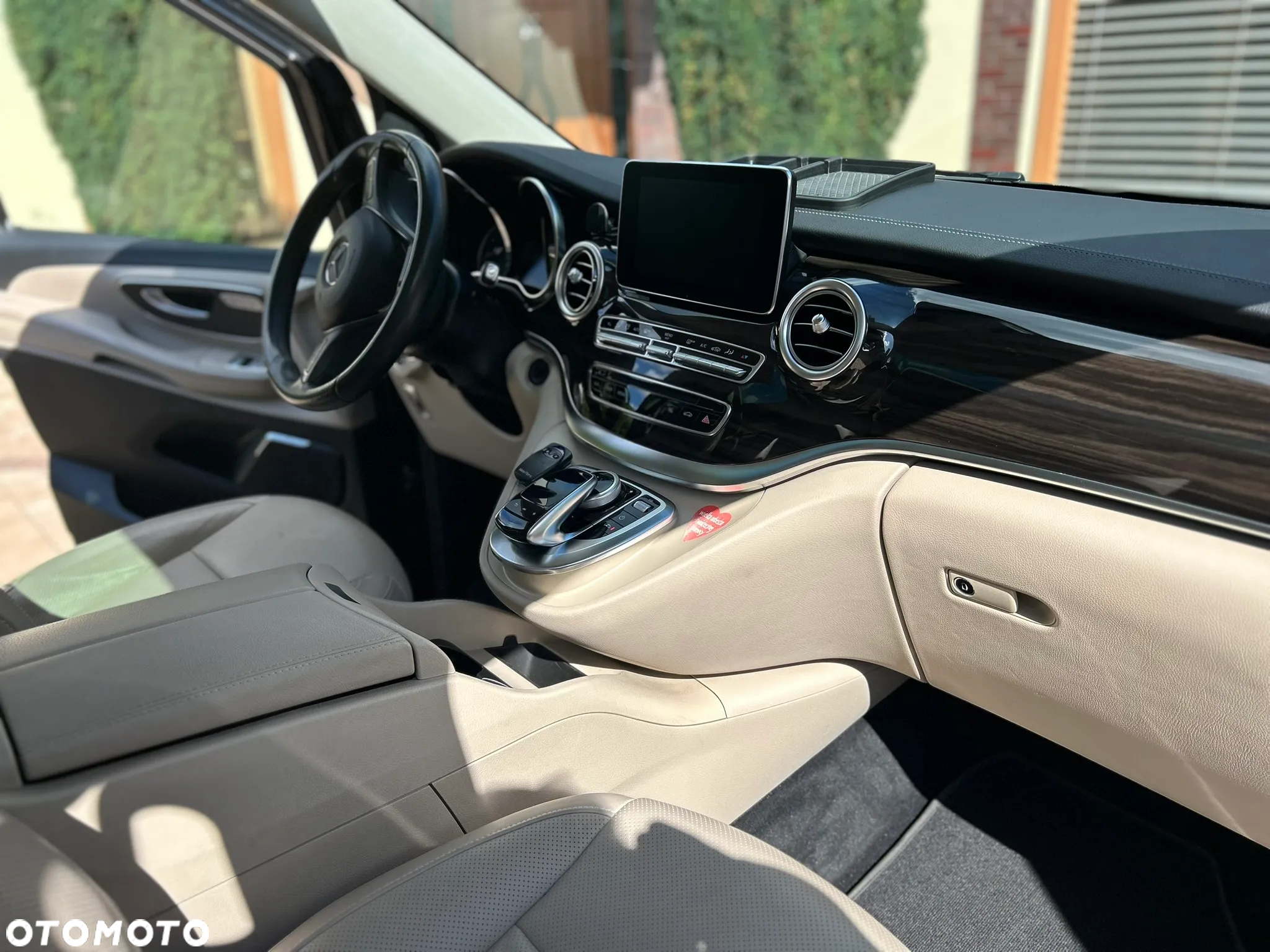 Mercedes-Benz Klasa V 250 (BlueTEC) d Avantgarde 7G-Tronic (d³ugi) - 20