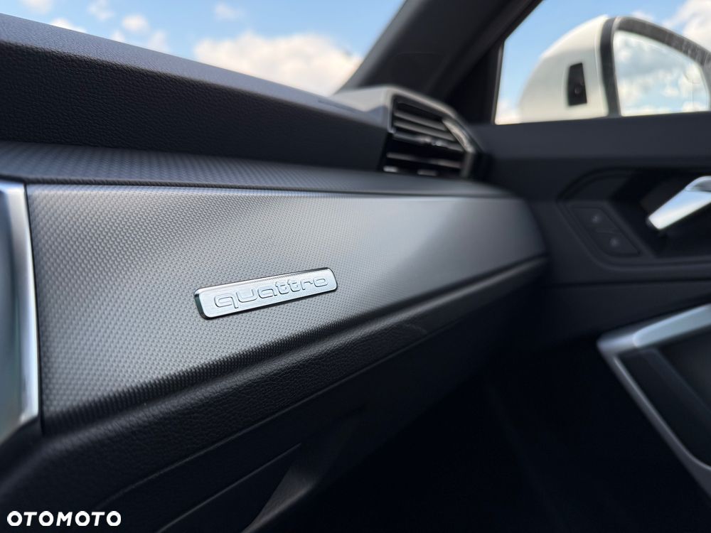 Audi Q3 45 TFSI Quattro S Line S tronic - 18
