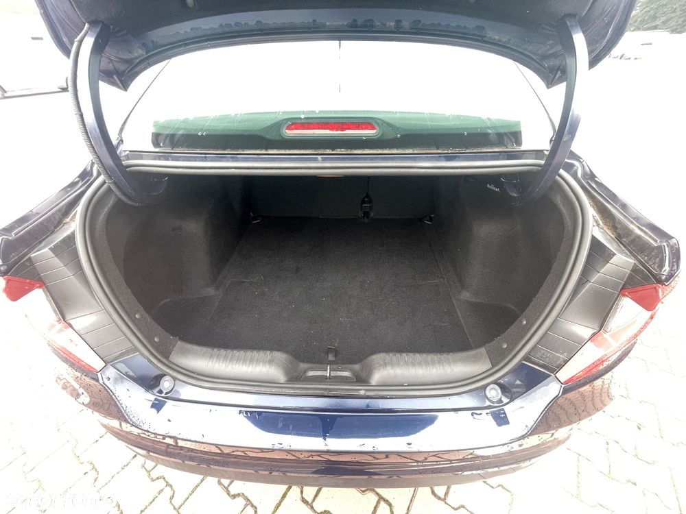 Fiat Tipo 1.4 16V Easy - 9