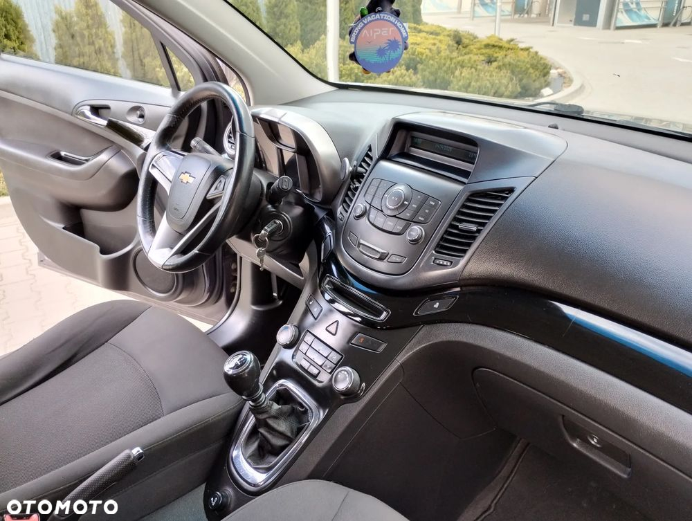 Chevrolet Orlando - 20