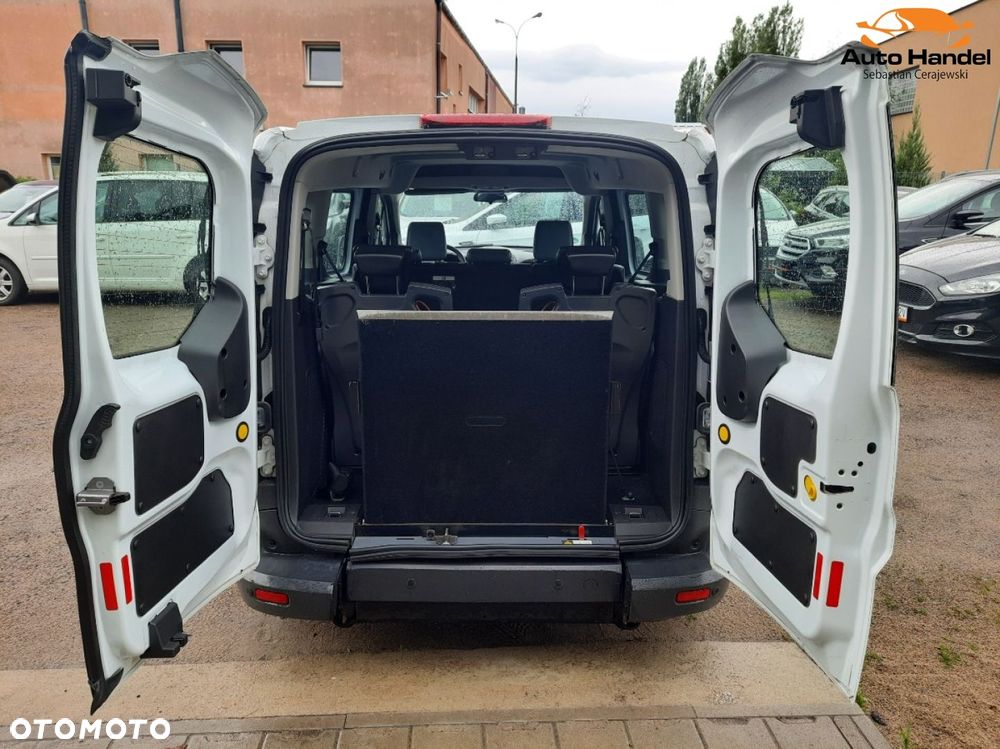 Ford Transit Connect - 11