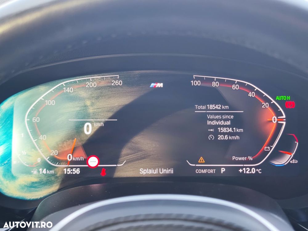 BMW Seria 5 530i xDrive AT MHEV - 28