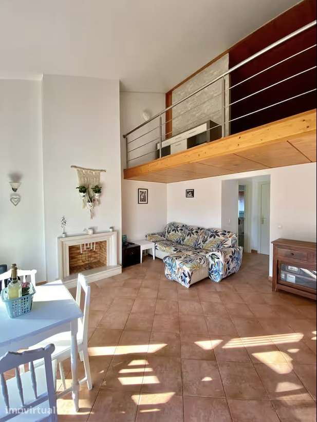 Duplex T2 com varanda na Herdade da Aroeira - Grande imagem: 2/37
