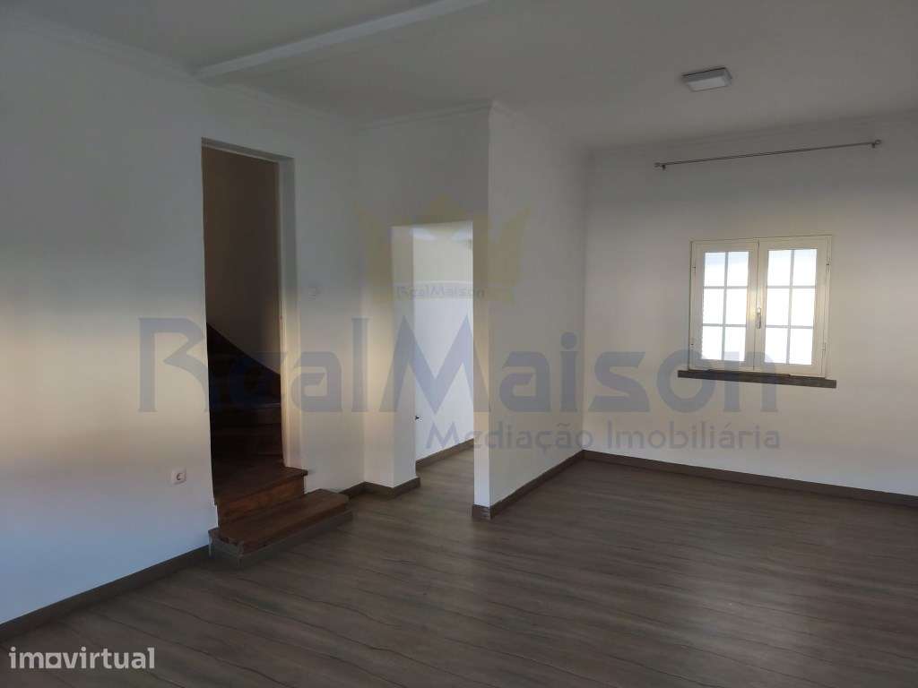 Vende-se Apartamento T4 na Amoreira - Cascais - Grande imagem: 3/18