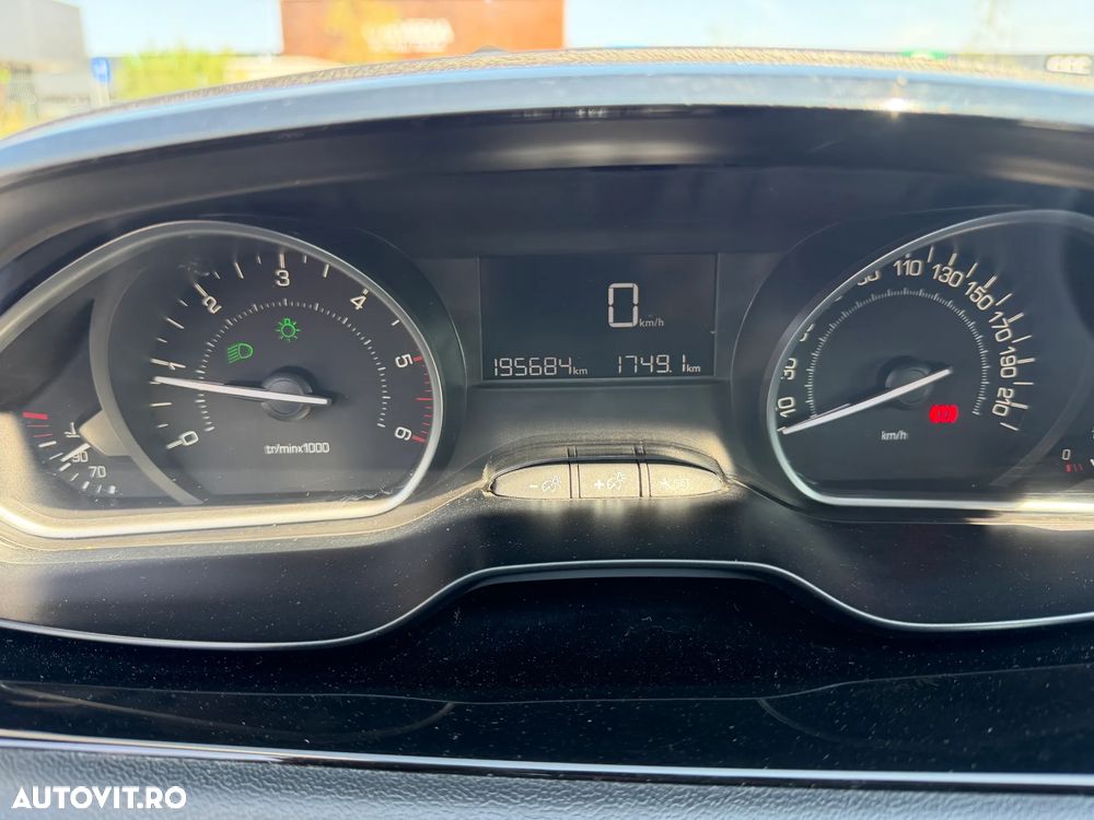 Peugeot 208 1.6 BlueHDi FAP Active - 13