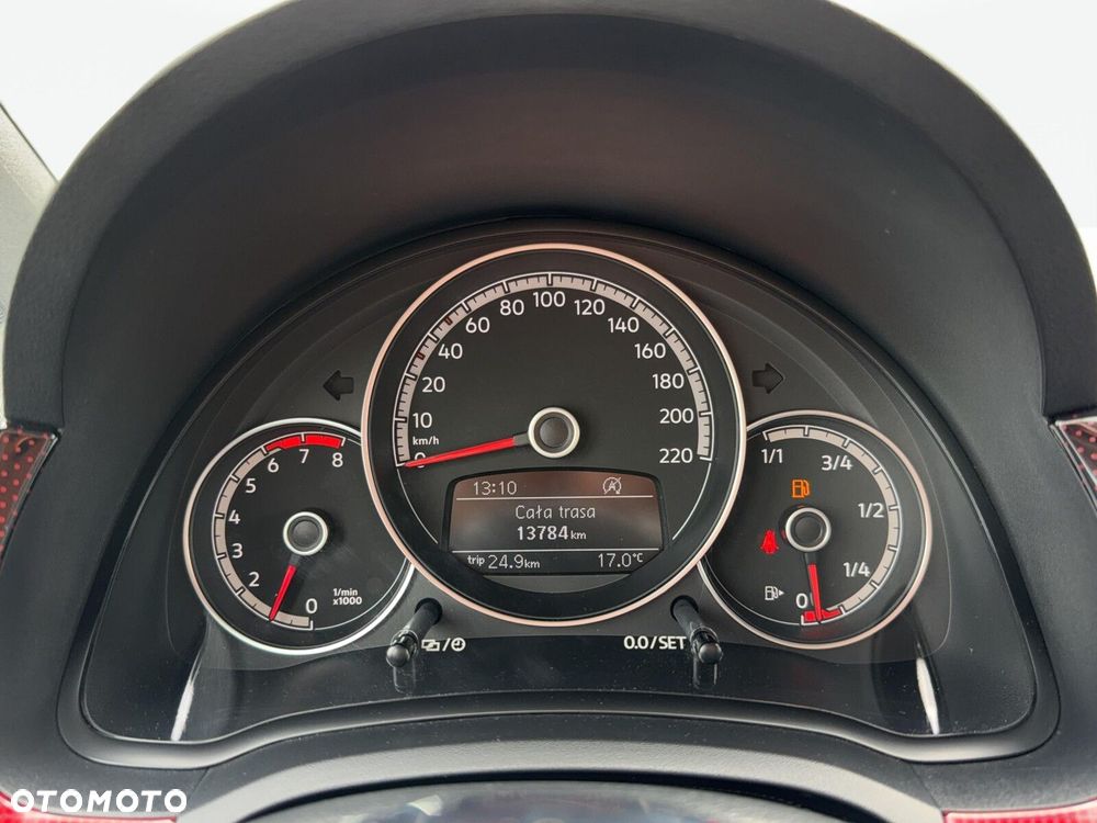 Volkswagen up! 1.0 TSI GTI - 15