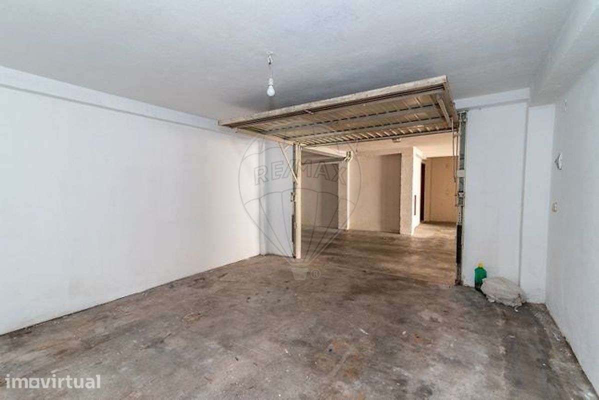Garagem  para venda - Grande imagem: 2/17