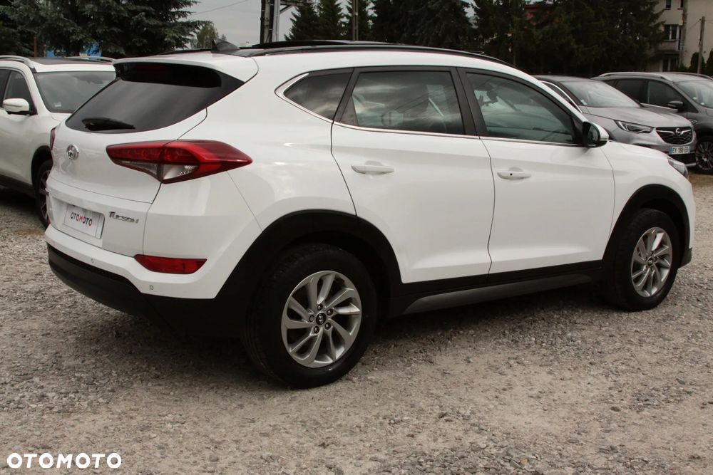 Hyundai Tucson blue 1.7 CRDi 2WD Advantage - 14