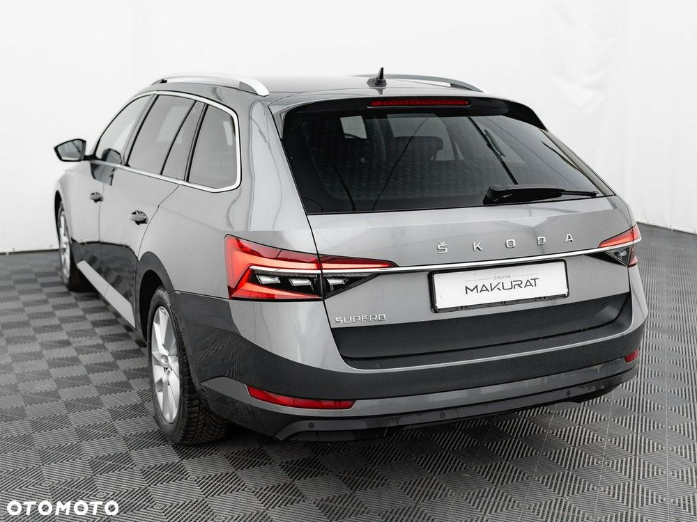 Skoda Superb 2.0 TDI SCR Style DSG - 5