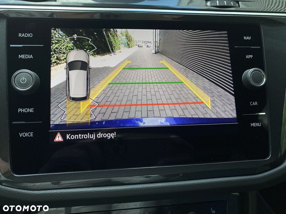 Volkswagen Tiguan - 21